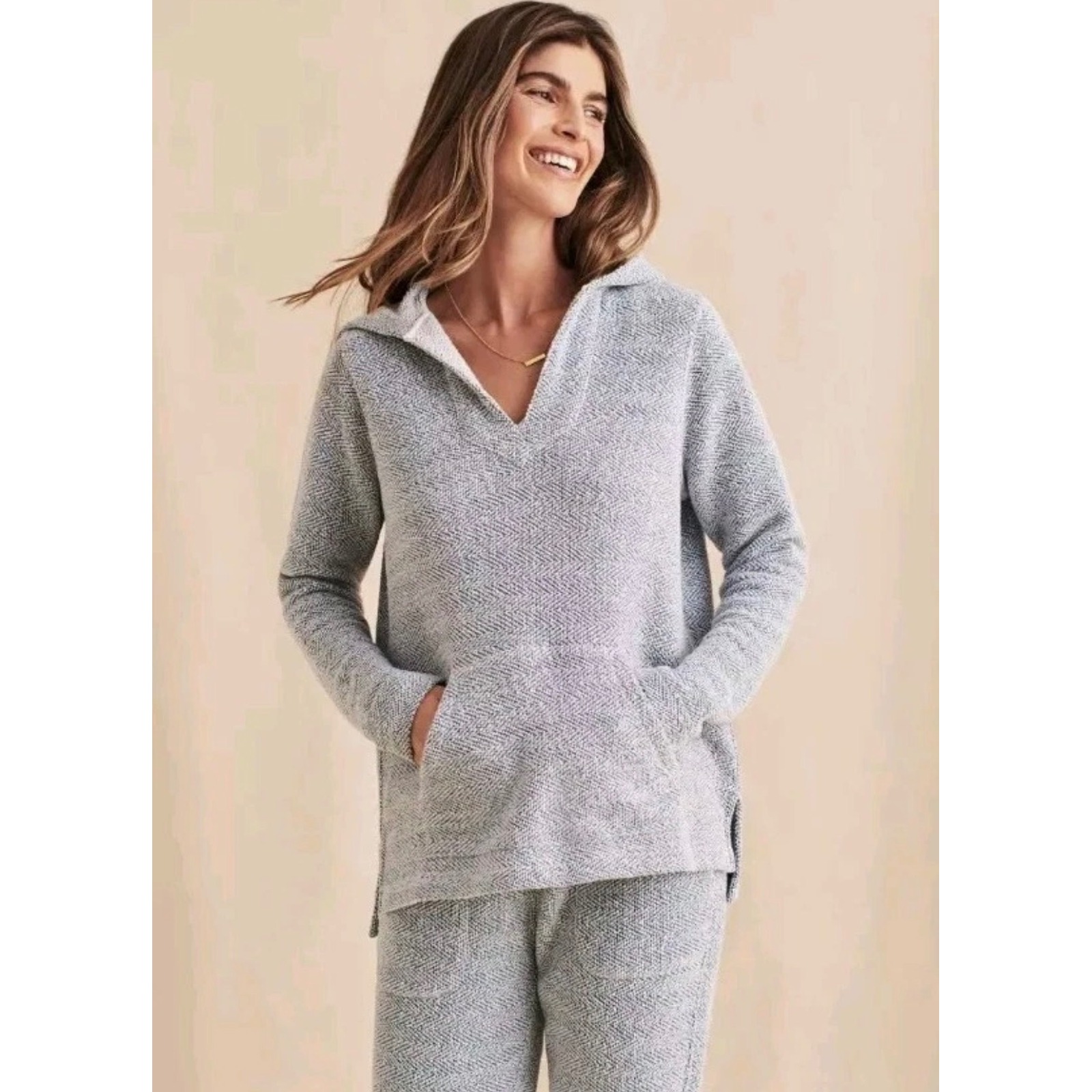 Faherty Women Blue White Herringbone Whitewater Hoodie V-Neck Pullover Medium